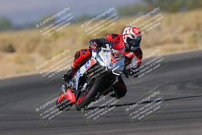 media/Nov-06-2023-Moto Forza (Mon) [[ce023d0744]]/3-Intermediate Group/Session 3 (Turn 16)/